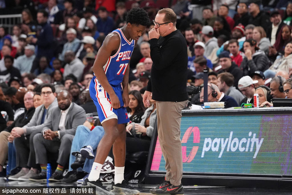 费城76人转会期状态回暖；志在NBA总决赛名次提升；信心回归；更衣室氛围转暖的简单介绍