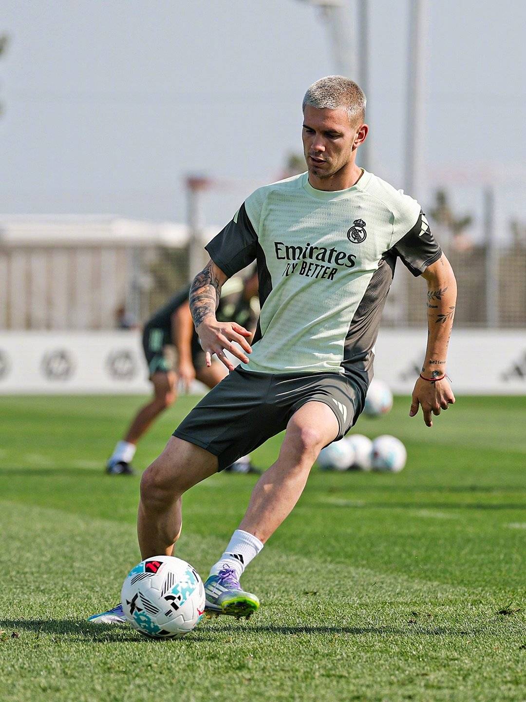 西甲赛前再迎强敌，圣安东尼奥马刺临场应变，主帅态度：更衣室稳定，赛程密集仍需轮换的简单介绍