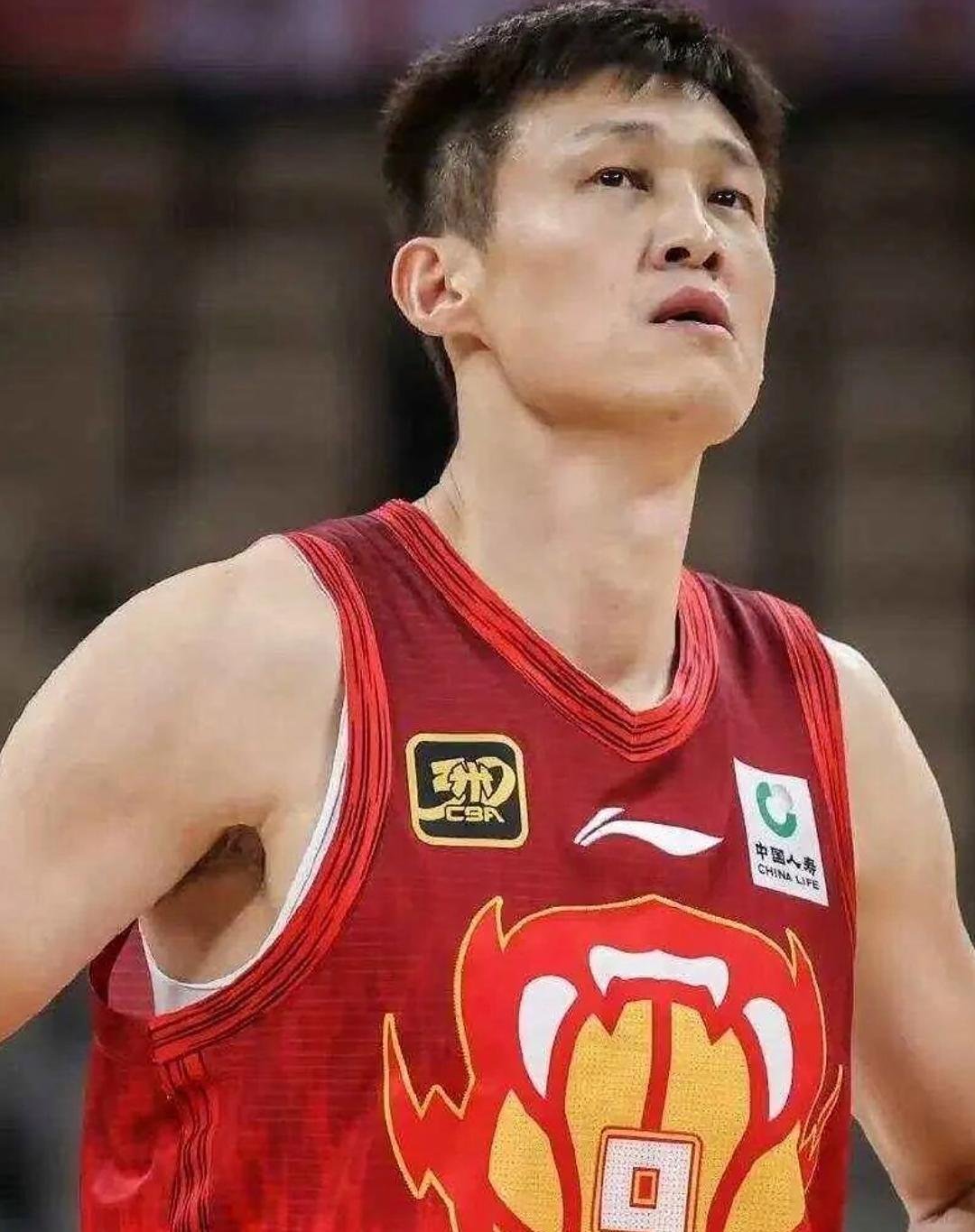 里程碑夜！深圳男篮再遭质疑，德国杯加时末段刷纪录，信心回归，阵容厚度经受考验的简单介绍